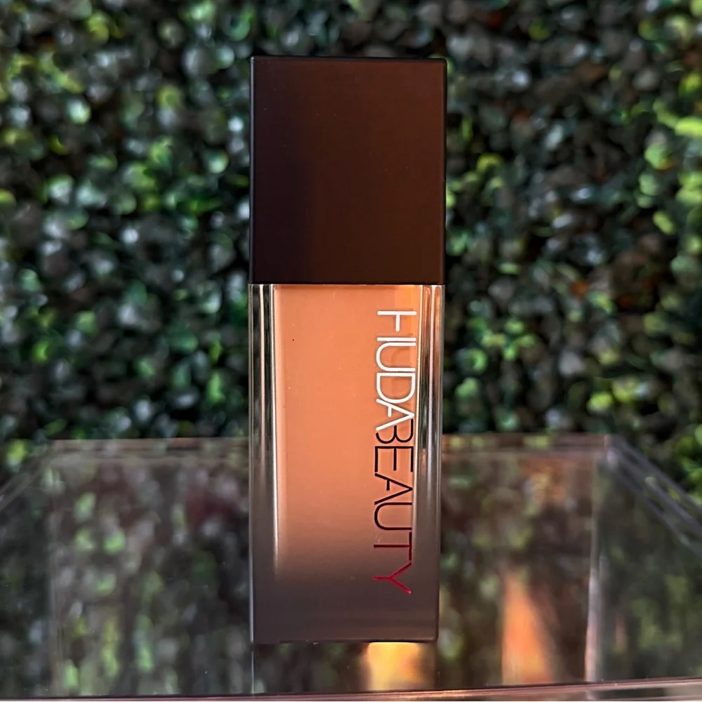 HUDA BEAUTY FauxFilter Luminous Matte Foundation Short Cake 315B (New) *NoBox